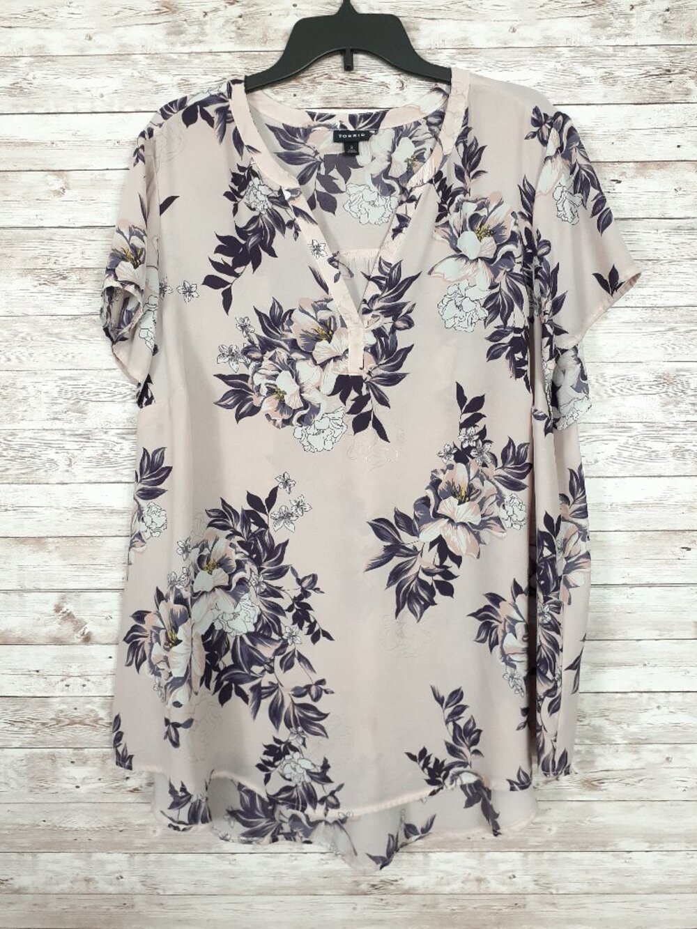 Torrid Womens V-Neck Top 3X Short Sleeve Floral Blouse 862A